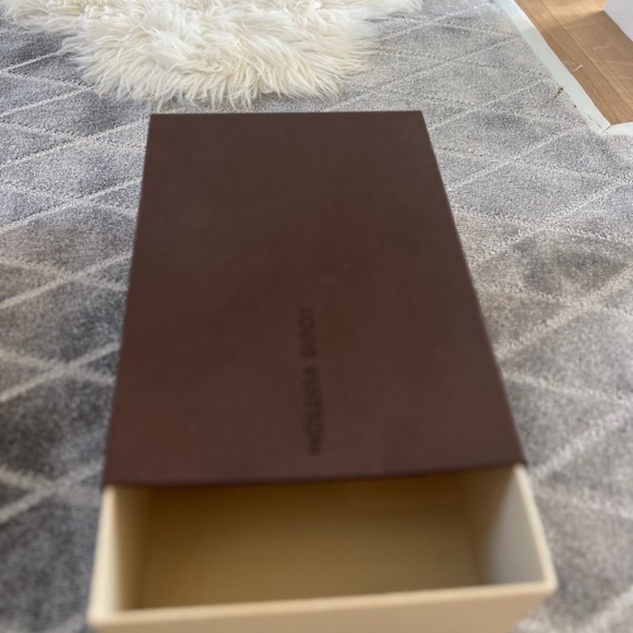 Louis Vuitton Peep Toe Sandals with Wooden Heel - Picture 7 of 9